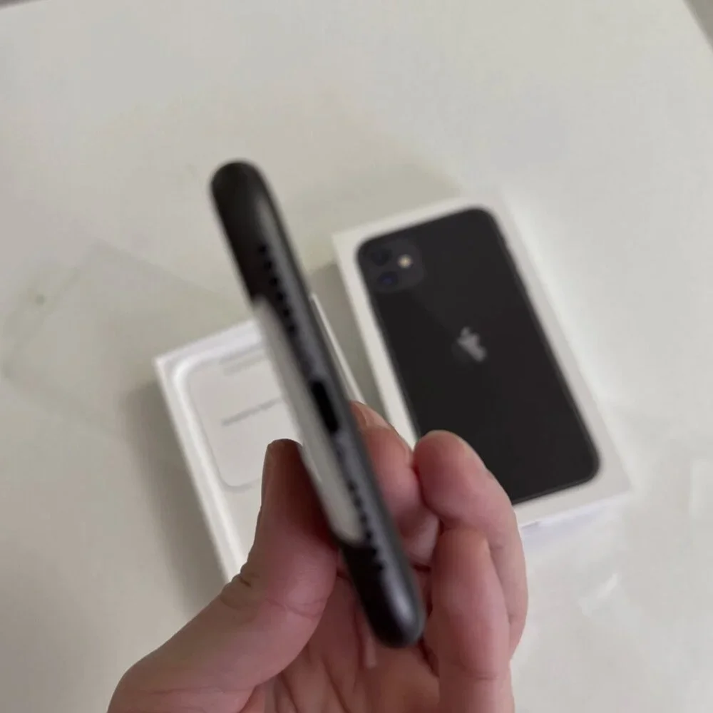 Apple iPhone 11